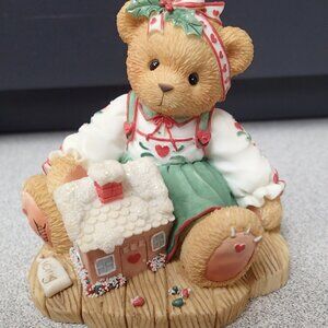 Sharon "Sweetness Pours From My Heart" Cherished Teddies Figurine